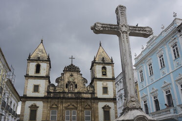 Brasilien, Salvador de Bahia, Blick auf die Franziskanerkirche in der Altstadt - MAUF000230