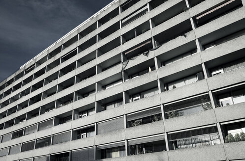 Germany, Duesseldorf, Apartment building, Seventies - GUFF000261