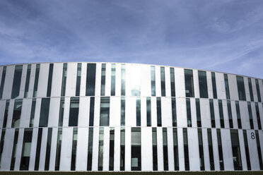 Germany, Stuttgart Vaihingen, facade of building at campus - FCF000835