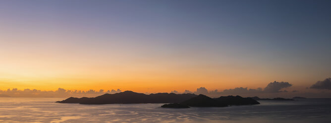 Seychelles, Indian Ocean, La Digue, Islands at sunset - FOF008402