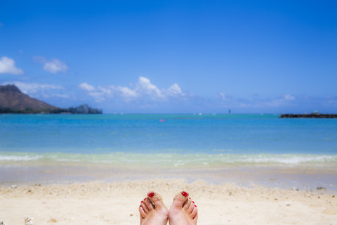 USA, Hawaii, Oahu, Toe tips at Wakiki beach stock photo