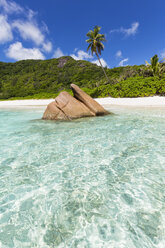 Seychelles, La Digue, Indian Ocean, Anse Cocos, beach - FOF008419