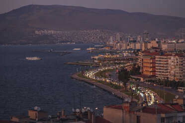 Turkey, Izmir, Cityscape from Asansoer in the evening - MADF000798