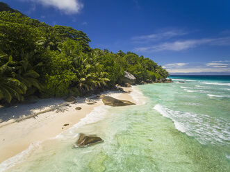 Seychellen, Insel Silhouette, Anse La Passe, Presidentel Beach - FOF008444