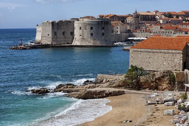 Kroatien, Dalmatien, Dubrovnik, Altstadt, Adriatisches Meer - ABOF000083