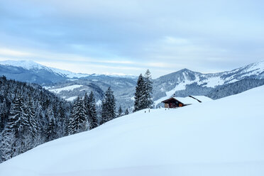 Austria, Salzburg State, Heu Valley, Sonntagshorn, mountain hut - HAMF000153