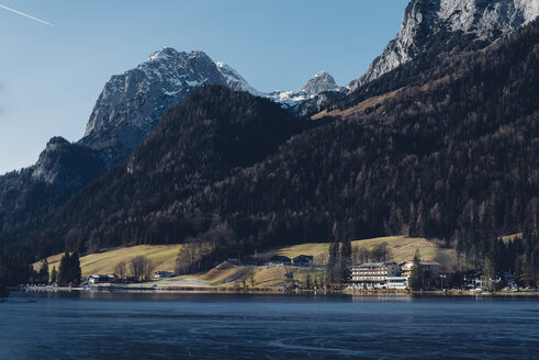 Deutschland, Bayern, Berchtesgadener Land, Ramsau, Hintersee - MJF001750