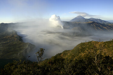 Indonesia, Java, Volcanos Bromo, Batok and Semeru - DSGF001000