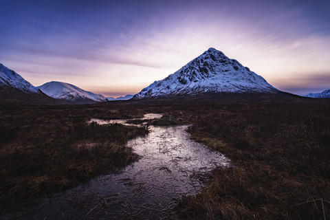 Schottland, Highlands, Glen Etive, Buachaille Etive Mor, Berg am Abend, lizenzfreies Stockfoto