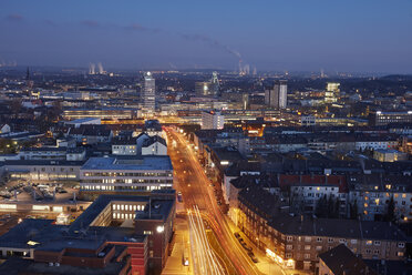 Germany, Bochum, cityscape in the evening - RHF001291