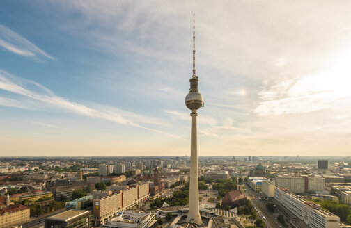 Deutschland, Berlin, Berliner Fernsehturm und Stadtbild - TAMF000365