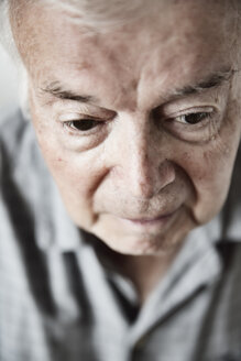 Portrait of senior man, close-up - JATF000856