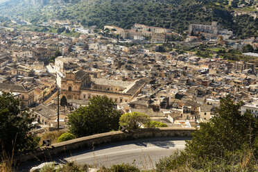 Italien, Sizilien, Provinz Ragusa, Val di Noto, Stadtbild von Ragusa - CSTF000964