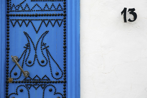 Tunesien, Sidi Bou Said, typische blaue Eingangstür, lizenzfreies Stockfoto