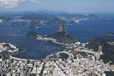 Brasilien, Luftaufnahme von Rio De Janeiro - MAUF000307