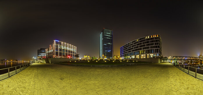 Germany, Bremen, view to Weser Quartier by night - TIF000077