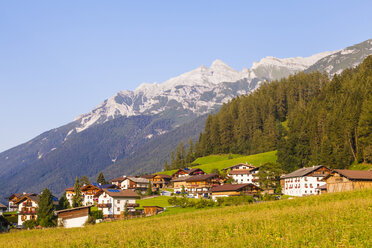 Österreich, Tirol, Stubai, Neustift, Stadtbild - WDF003558