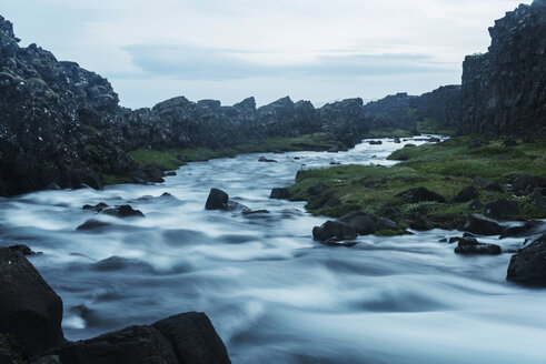 Island, Thingvellir-Nationalpark, Katarakte am Wasserfall Oexararfoss - PAF001674