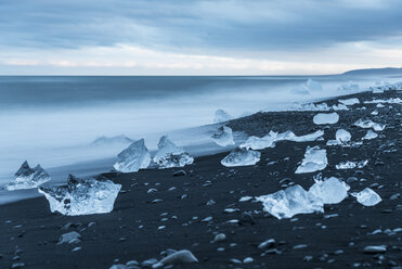 Iceland, Jokulsarlon, ice on the beach - PAF001687