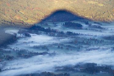 Germany, Upper Bavaria, morning fog in Isar valley, shadow of mountain, view from Geierstein - SIEF006984