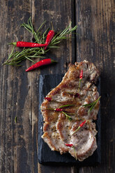 Pork collar cutlets with herbs and spices - CSF027339