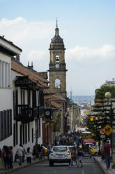 Kolumbien, Bogota, La Candelaria, Altstadt, Turm der Kathedrale - FLKF000638