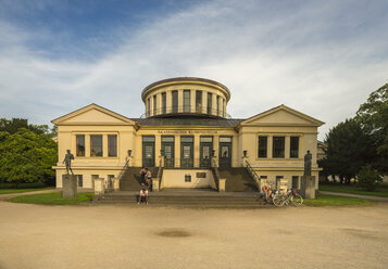 Deutschland, Bonn, Akademisches Kunstmuseum - TAMF000404