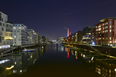 Deutschland, Frankfurt, Beleuchteter Westhafen - FDF000152