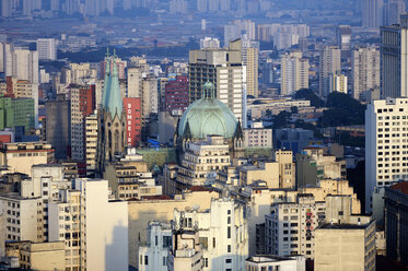 Brazil, Sao Paulo, City district, Republica, cityview with Cathedral - FLKF000650