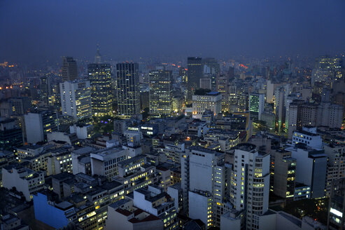 Brasilien, Sao Paulo, Stadtviertel, Republica, Stadtansicht - FLKF000654