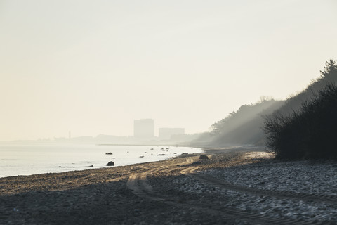 Deutschland, Dierhagen, Strand am Morgen, lizenzfreies Stockfoto