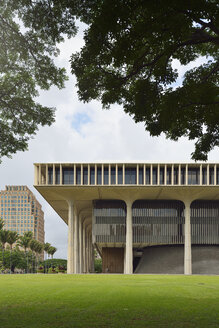 USA, Hawaii, Honolulu, Hawaii State Capitol, seat of government - BRF001283