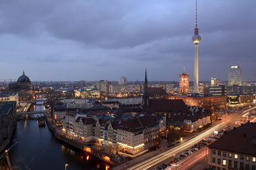 Germany, Berlin-Mitte, Alexanderplatz, Nikolaiviertel and Spittelmarkt, Berlin TV Tower and Leipziger Strasse in the evening - BFRF001770