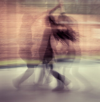 Silhouetten eines tanzenden Paares - SKAF000002