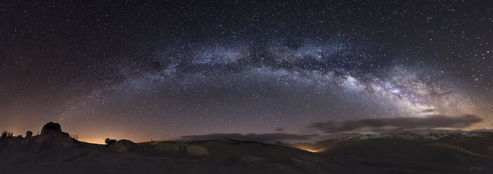 Spain, Milky way over mountains - EPF000043