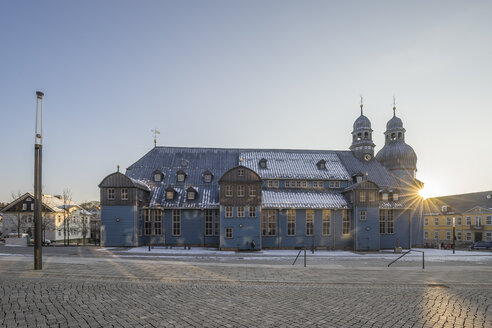 Deutschland, Clausthal-Zellerfeld, Marktkirche am Abend - PVCF000817