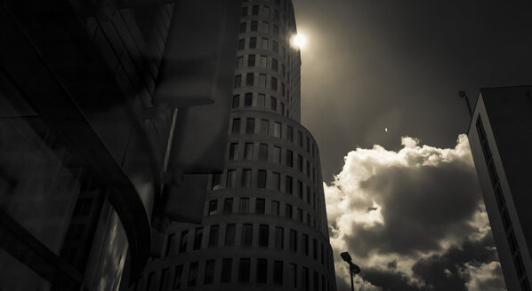 Deutschland, Berlin, Charlottenburg, Hochhaus - CMF000384