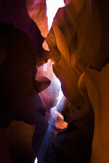 USA, Arizona, Page, Lower Antelope Canyon - GIOF000832