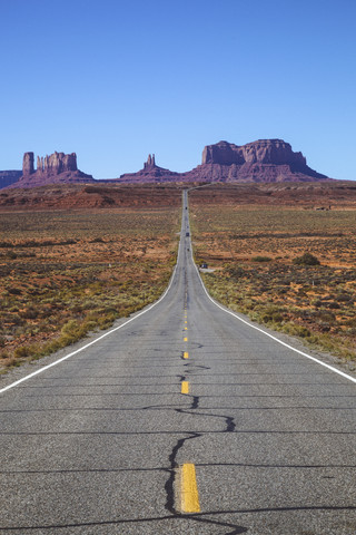 USA, Utah, view of the Monument Valley and Highway 163 stock photo