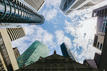 Singapore, Skyscrapers, low angle view - GIO000880