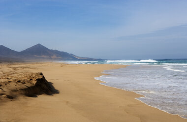 Spain, Canary Islands, Fuerteventura, Cofete, beach - WWF003957