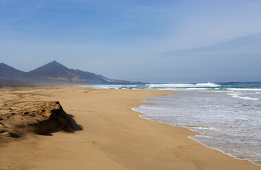 Spanien, Kanarische Inseln, Fuerteventura, Cofete, Strand - WWF003957