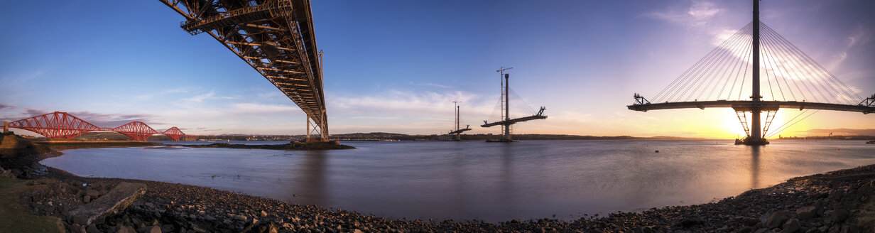 Schottland, Bau der Queensferry Crossing Bridge, Firth of Forth, Forth Bridge und Forth Road Bridge - SMAF000455