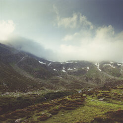 Schweiz, Graubünden, am Spluegen-Pass am Morgen - DWIF000723