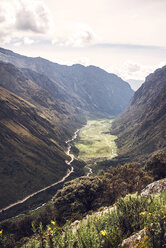 Peru, Huaraz, Blick ins Tal - EHF000337