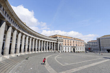 Italien, Neapel, Piazza del Plebiscito, Basilica di San Francesco di Paola - HLF000956