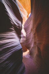 USA, Arizona, Page, Lower Antelope Canyon. path between sandstone - EPF000088