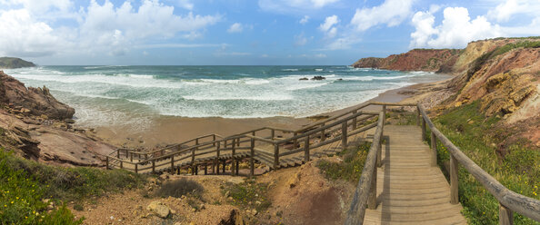 Portugal, Algarve, Lagos, Carrapateira, Praia do Amado, Panoramablick - FRF000430