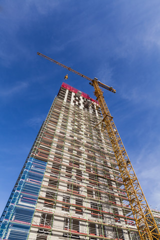 Deutschland, Stuttgart, Baustelle eines neuen Bürogebäudes, lizenzfreies Stockfoto