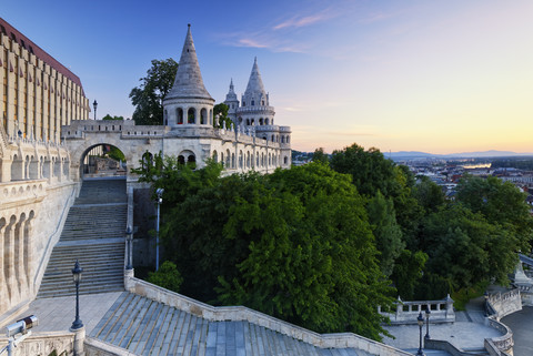 Ungarn, Budapest, Blick auf die Fischerbastei, lizenzfreies Stockfoto